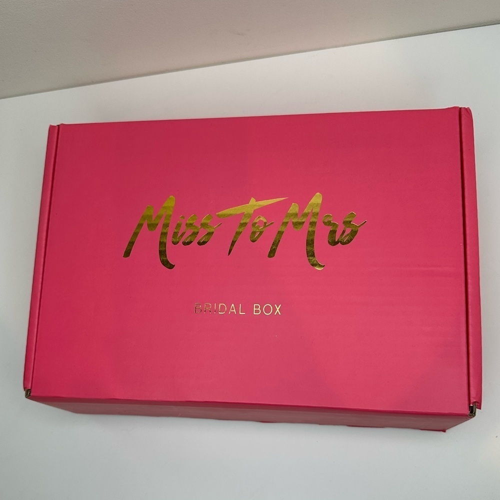 Miss to Mrs “honeymooners” Bridal subscription box